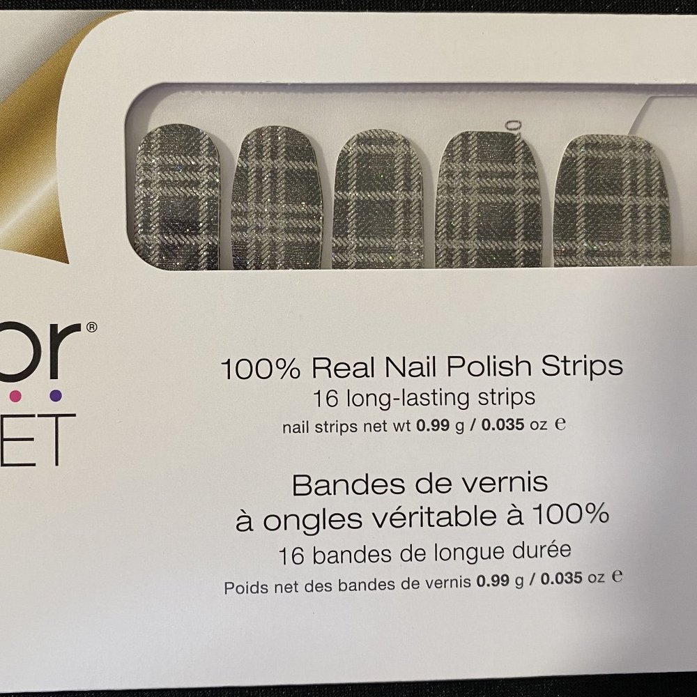 Color Street Nail Strips ~ Plaid Reputation